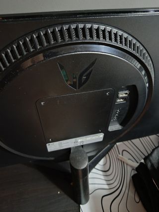 Monitor Gaming LG