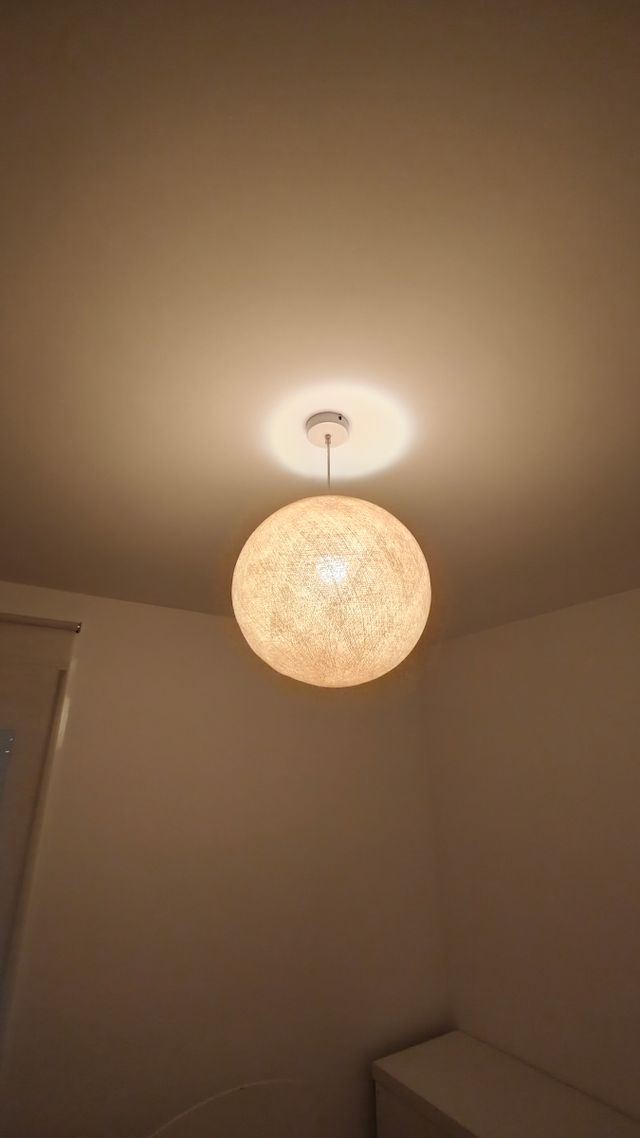 Lámpara de techo beige tela