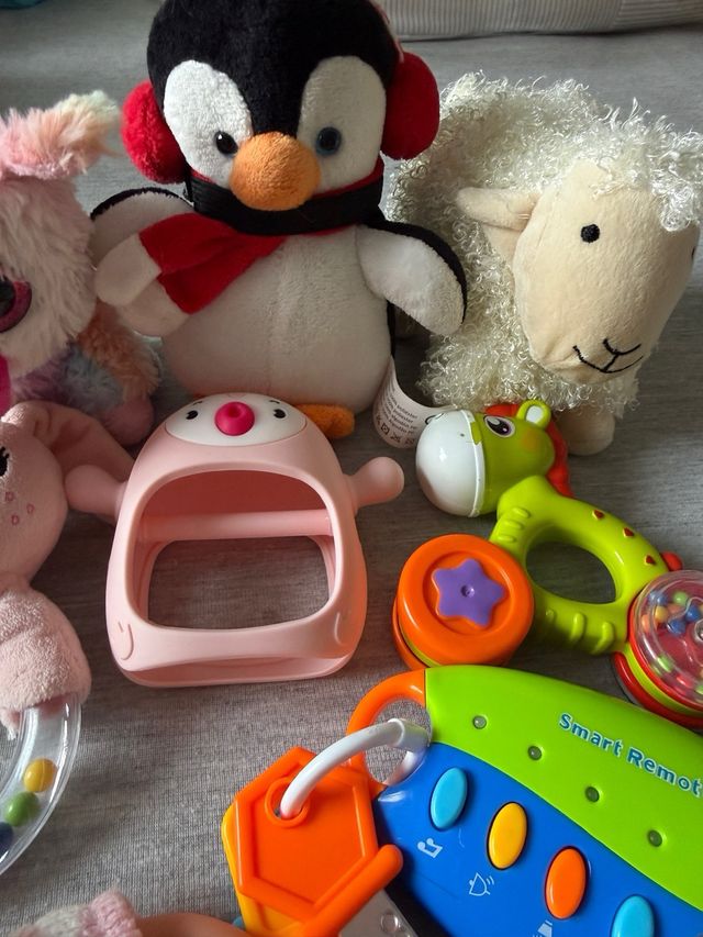 Lote 8 Juguetes Bebé Peluche Sonajero