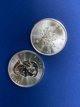 2 Monedas Hoja Arce Plata 999