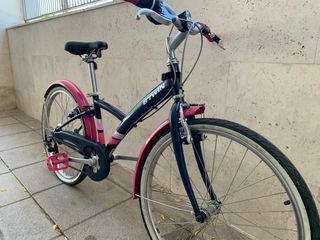 Bicicleta B'TWIN rosa
