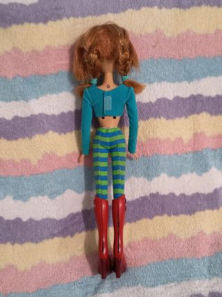 Muñeca Irma Lair Witch Magic Kandrakar Electronica