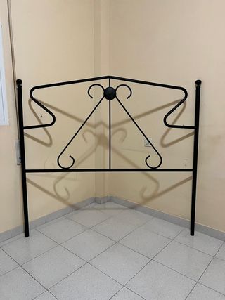 Testiera in ferro battuto nero