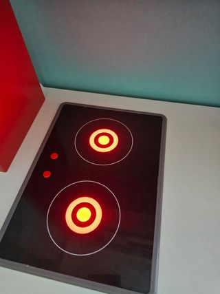 Cocinita DUKTIG ROJA LUZ