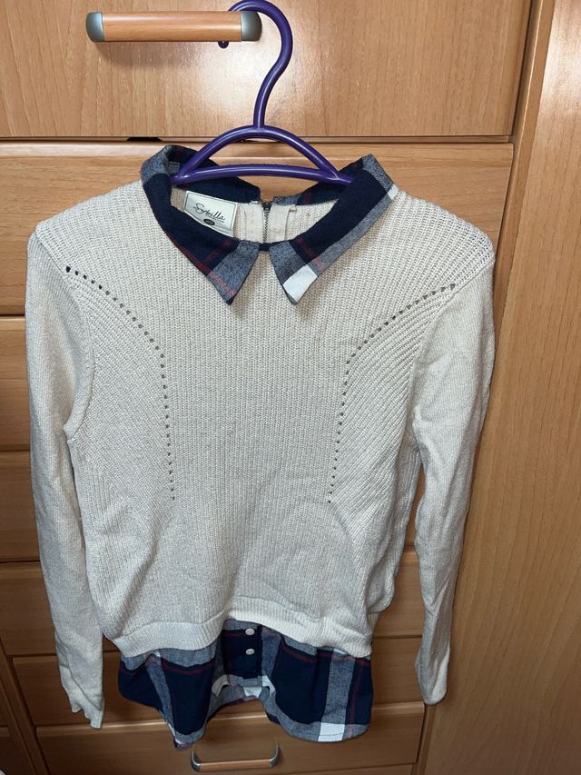 Jersey beige con cuello de cuadros