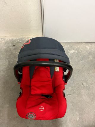 Silla de paseo para bebé.