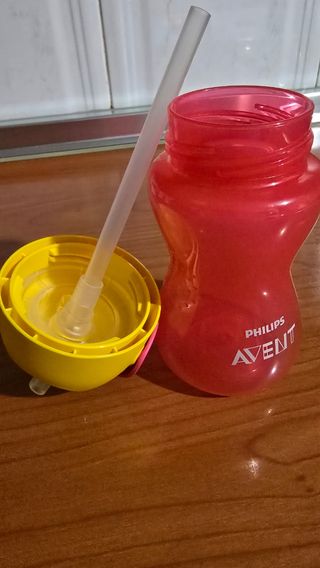Taza sin mango con pajita Philips AVENT 12m+