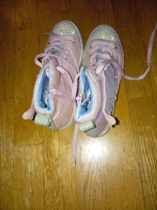 Zapatillas brillantes para niña