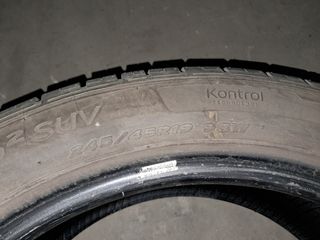 Pareja Neumáticos Hankook 245/45 R19 98W