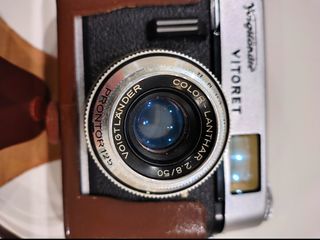 Cámara Voigtländer Marrón y flash sunbliz 3000