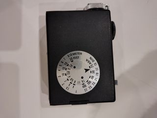 Cámara Voigtländer Marrón y flash sunbliz 3000