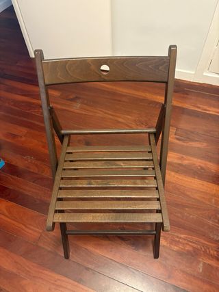 4 Sillas de Madera Marrones plegables