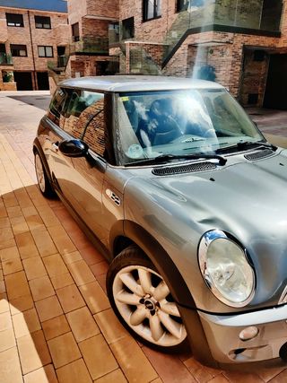 MINI Cooper S 2003