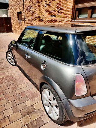 MINI Cooper S 2003