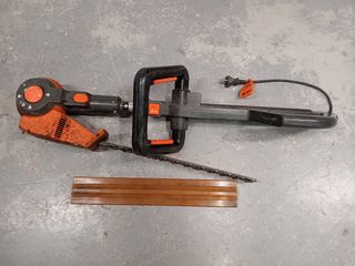 Tagliasiepi telescopico Gardena THS 400