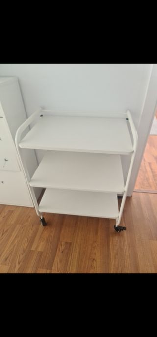 Se vende carrito de estética