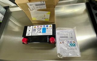 Batería Litio BMW 61 21 8 504 076 sin abrir s1000