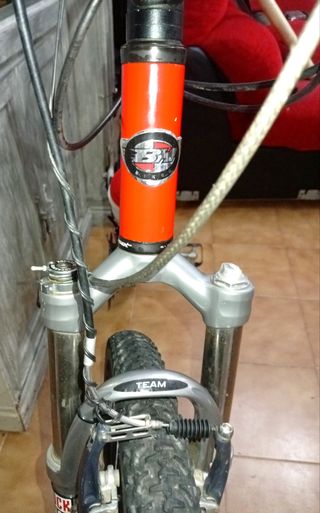 Bicicleta BH CORONA Roja y Blanca