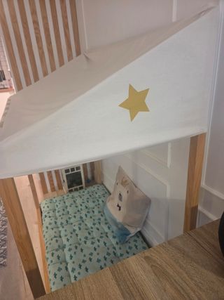 Recoger en Miami platja. Cama Montessori de madera