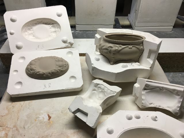 MOLDES DE ESCAYOLA REPRODUCCION POR COLAJE