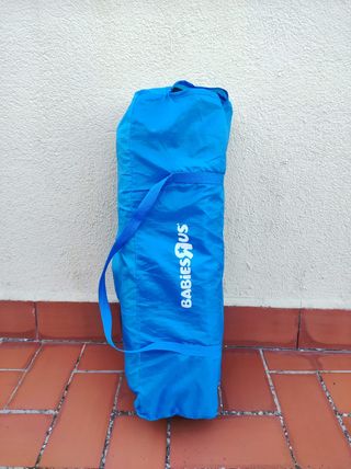 Cuna de viaje Babies R Us + colchón + sabanas