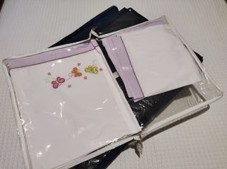 Cuna de viaje Babies R Us + colchón + sabanas