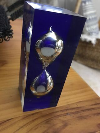 Reloj de arena por oclusión