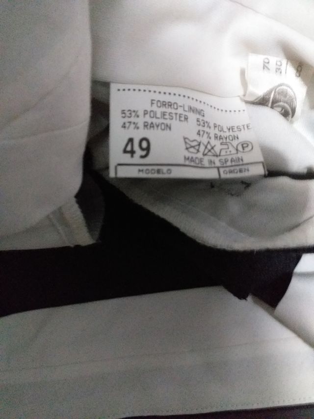 Traje de chaqueta caballero gris marengo