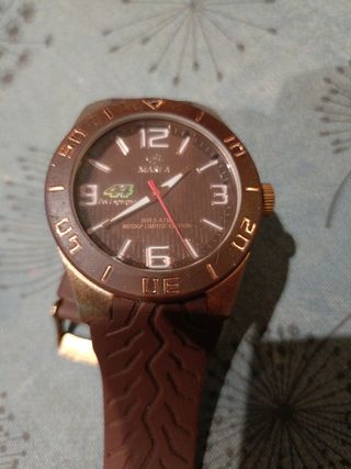 Reloj Nixon Marrón Correa Caucho