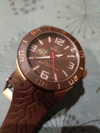 Reloj Nixon Marrón Correa Caucho