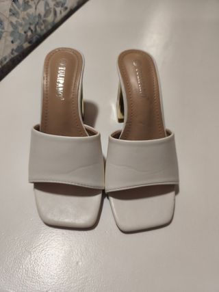 Sandalias TULIPANO tacón blancas