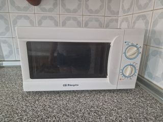 Microondas Orbegozo Blanco