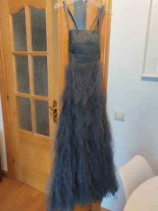 Vestido de fiesta Pronovias gris