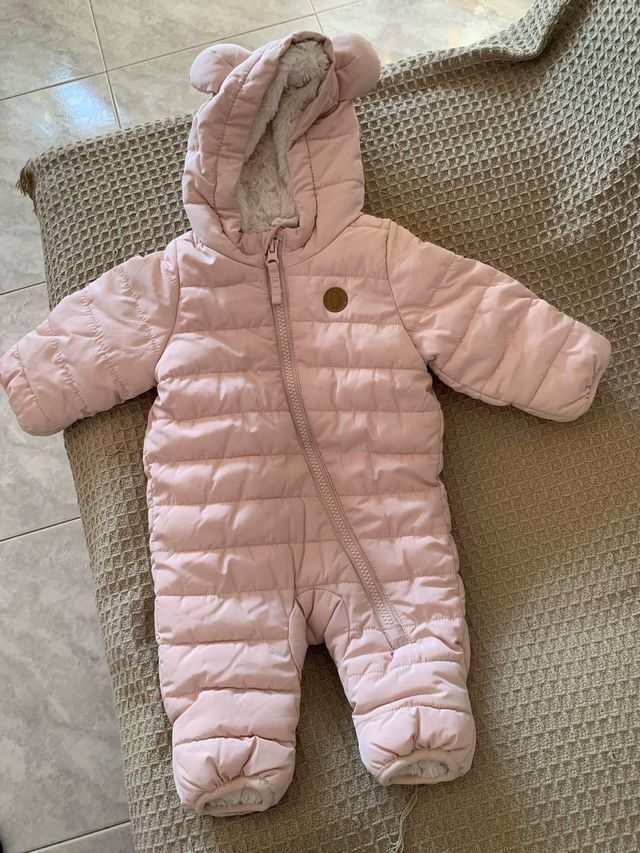 2 Mono Abrigo con capucha y orejas