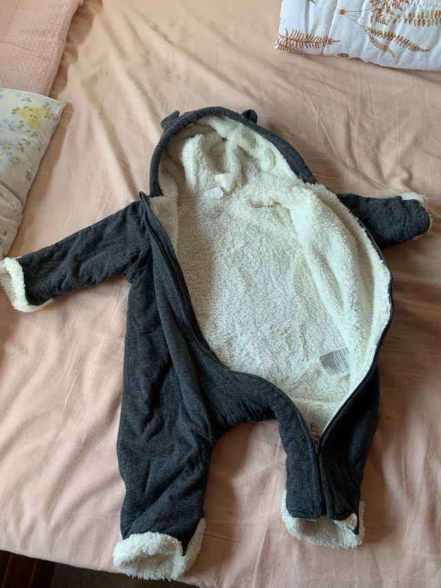 2 Mono Abrigo con capucha y orejas