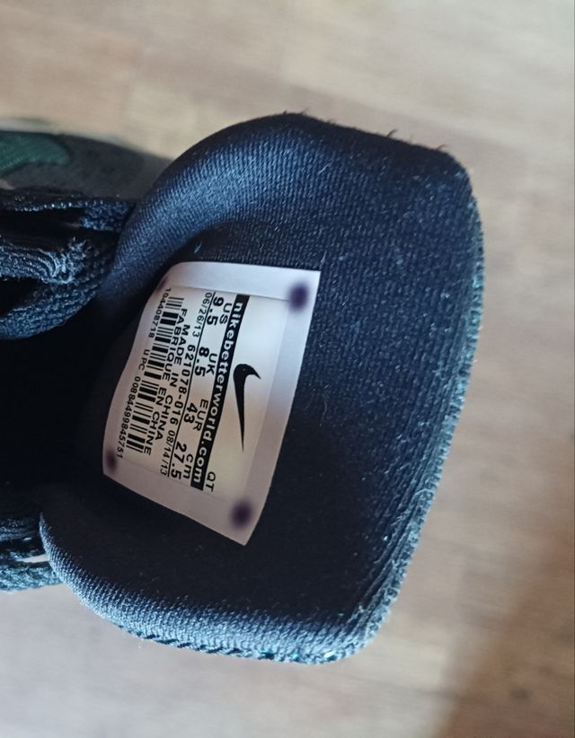 Zapatillas Nike Negras y Verdes