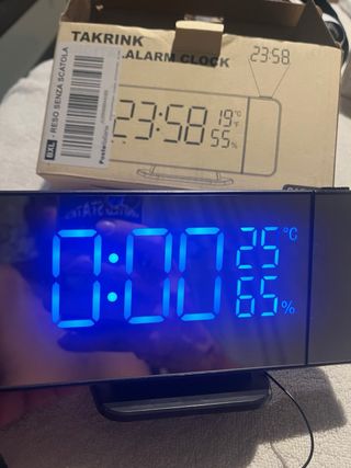 Reloj Digital TAKRINK con Alarma