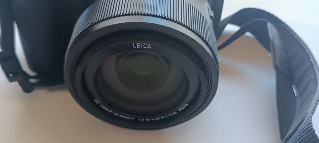 Panasonic DMC-FZ1000 LUMIX come nuova