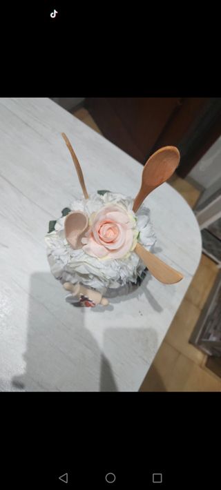 Decorazione a tema fungo con nastro