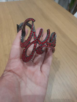 Pulsera Guess Roja y Plateada