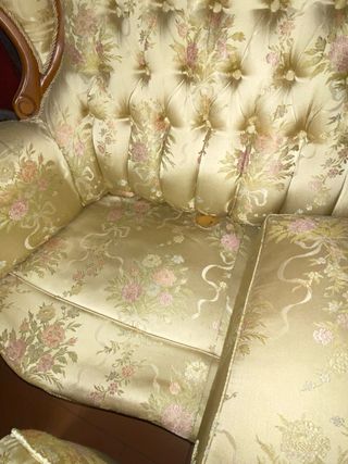 Conjunto Sofá y 2 Sillones Estilo Clásico