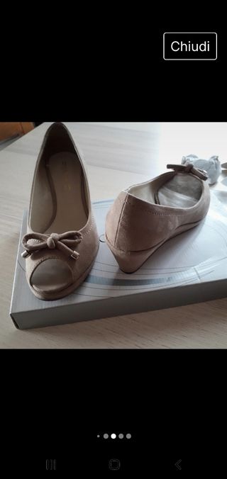 Scarpe donna beige con fiocco
