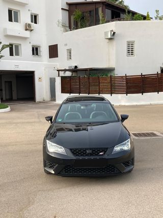Cupra seat leon 2015 ( 610979229) whatsapp
