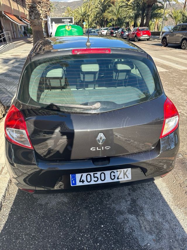 Renault Clio 2010