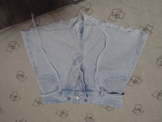 Pack 4 Faldas + 1 pantalón