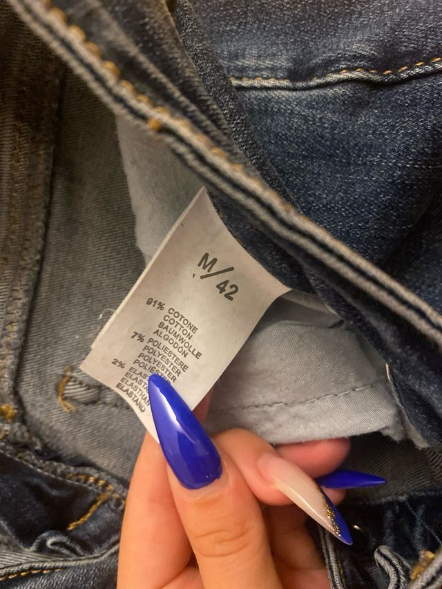 Pantaloncini di jeans corti