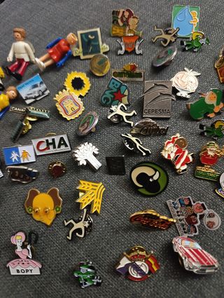 Colección pins vintage 