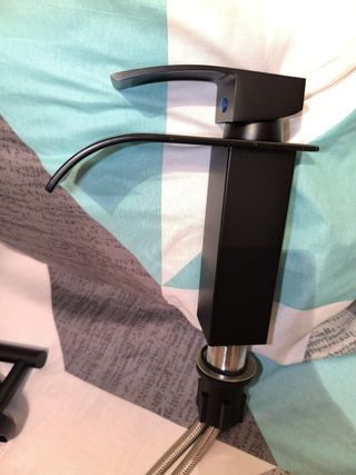 Conjunto Grifería Baño Negra