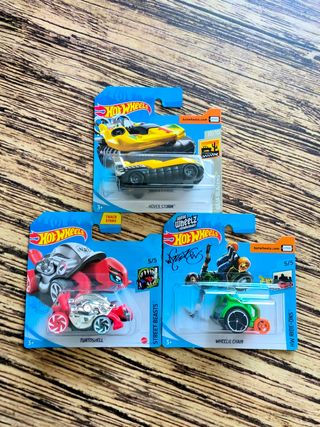 3 Hot Wheels: Hover Storm, Turtoshell, Wheelie Cha