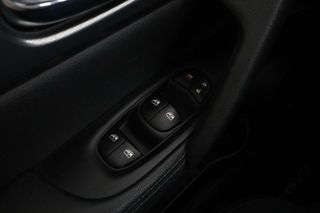 Nissan Qashqai 1.3 DIG-T N-Connecta